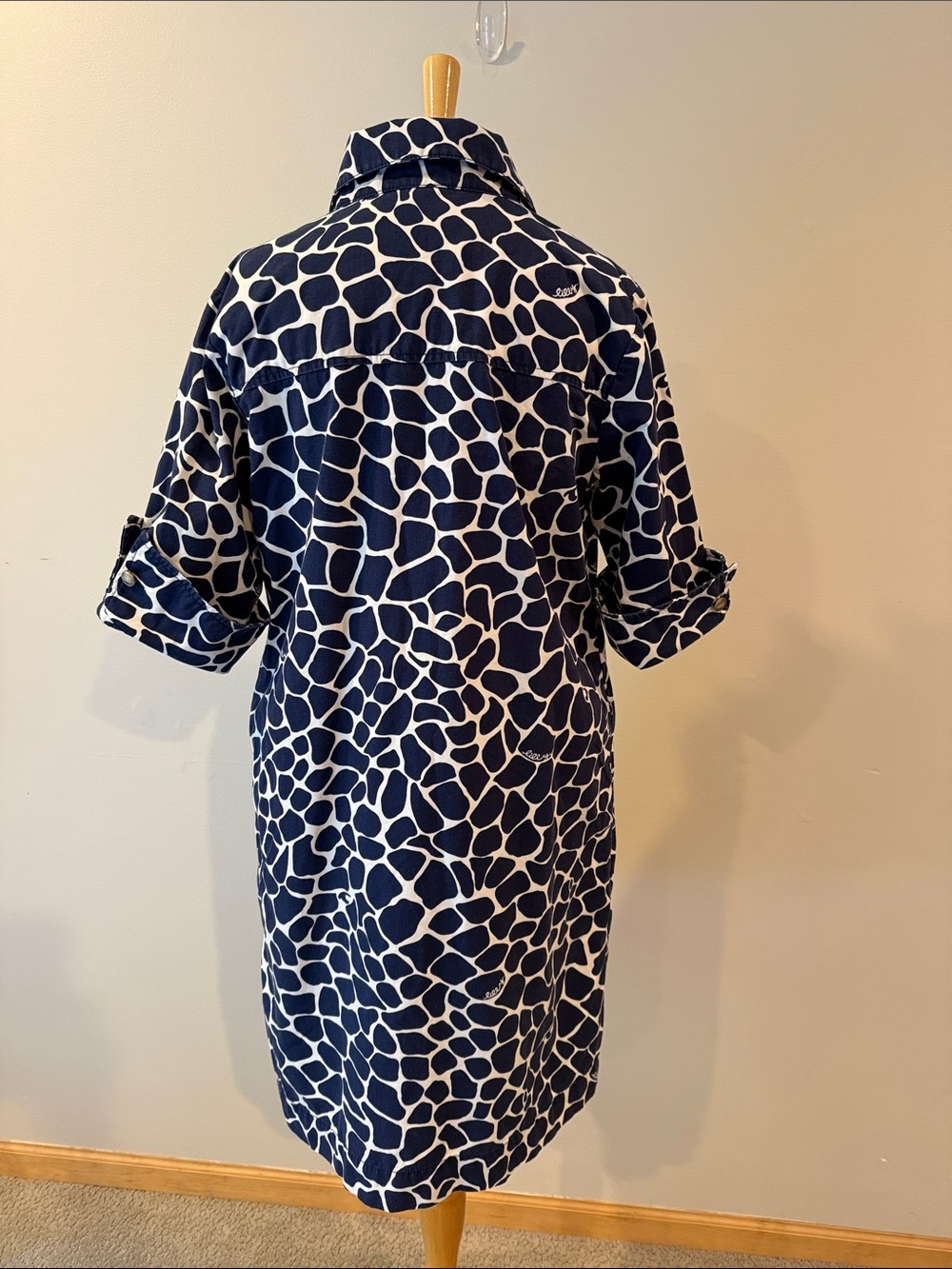 Lilly Pulitzer Navy and White Giraffe-Print Shirt Dress - Picture 2 of 6